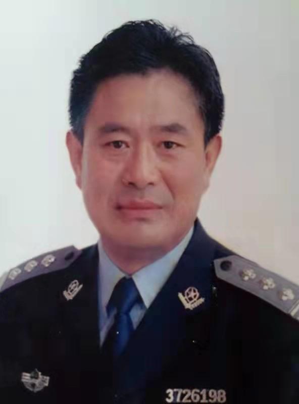 四川诗人王勃资料,著名作家王勃简介