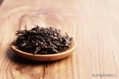 怎样辨别生普洱茶饼的好坏,如何辨别小青柑普洱茶的好坏