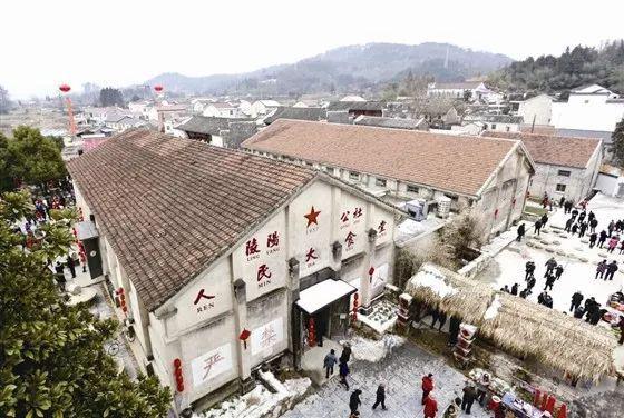 九华山荣玺庄园温泉度假酒店夜景,九华山荣玺庄园温泉度假酒店介绍