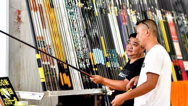 鱼竿贴牌和代工的区别,鱼竿贴牌和原厂的区别