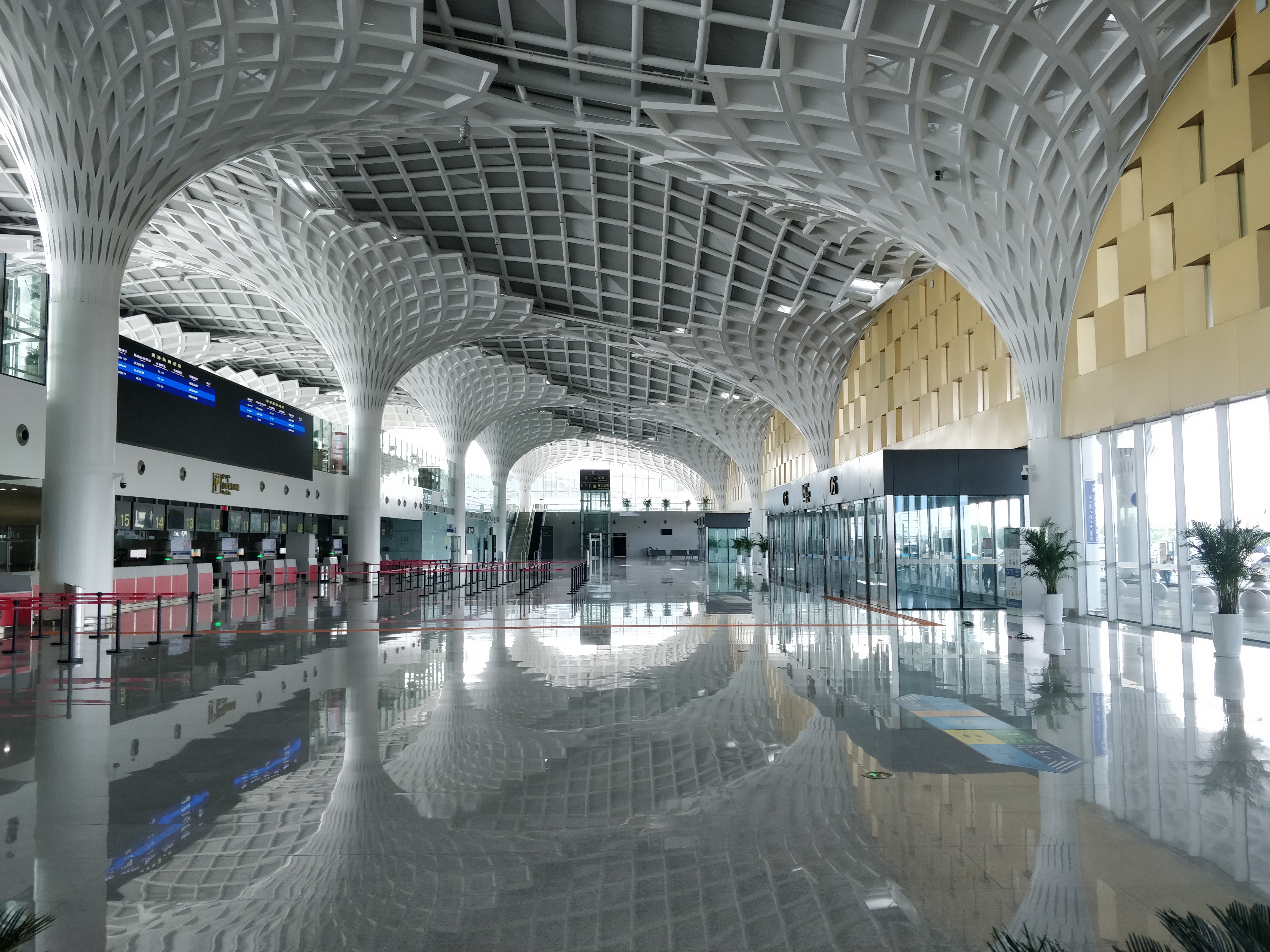 内蒙呼伦贝尔大草原自驾线路图,内蒙古察尔汗自驾游