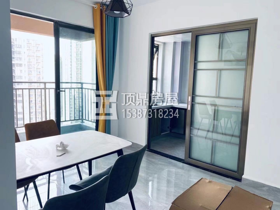 毛坯房是空置还是简装出租,清水房闲置还是简装出租