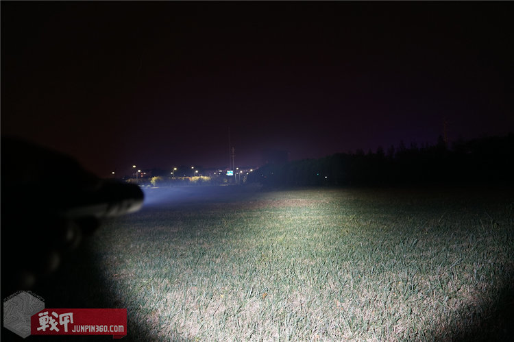 fenix菲尼克斯pd36rv2.0,fenix手电pd40r与pd36r哪个好