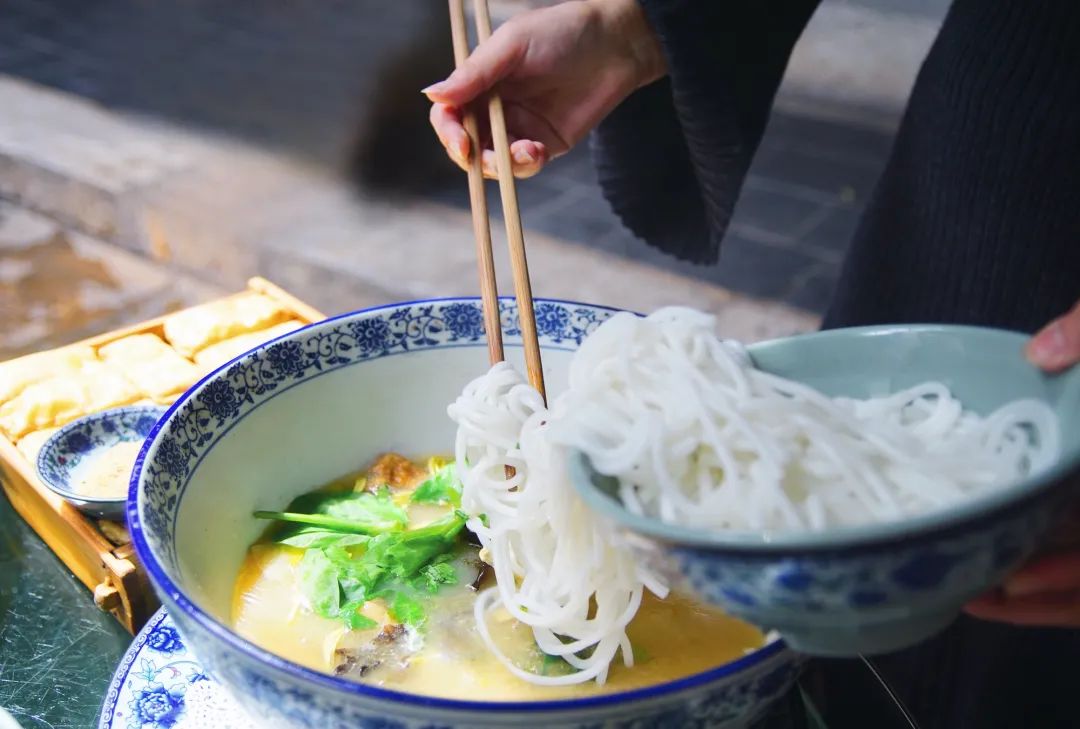 东北正宗云南过桥米线,云南小吃过桥米线