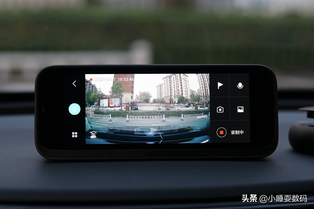 小米70迈智能行车助手套装,小米70迈行车助手拆机