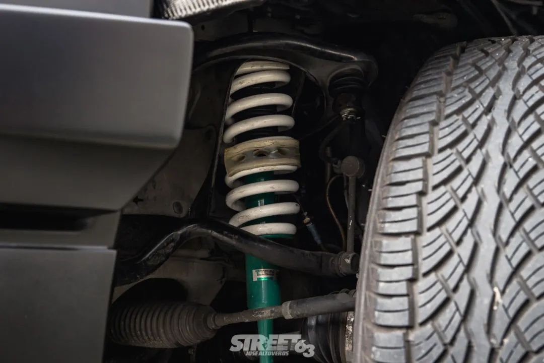 fj酷路泽越野能力怎么样,丰田fj酷路泽泥潭越野gif