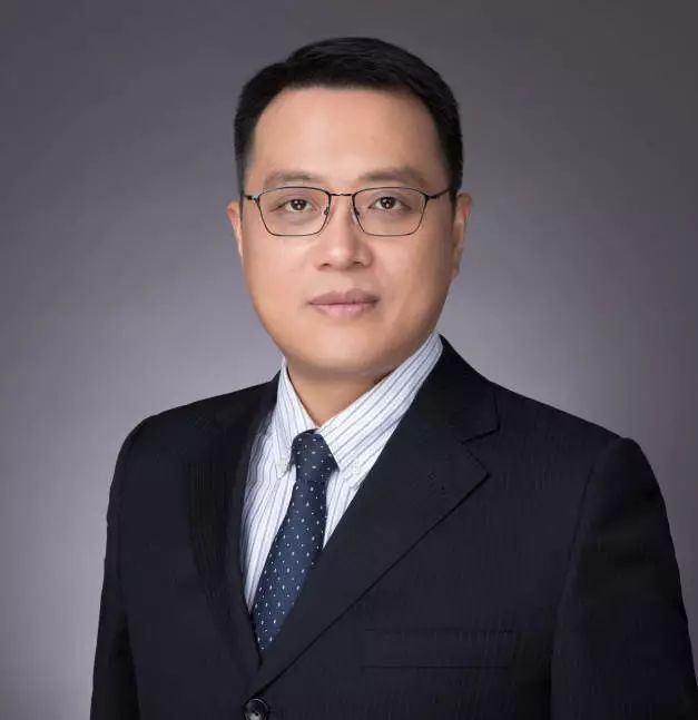 乔装办案只为兑现承诺新时代行政复议人赵德关的初心与坚守