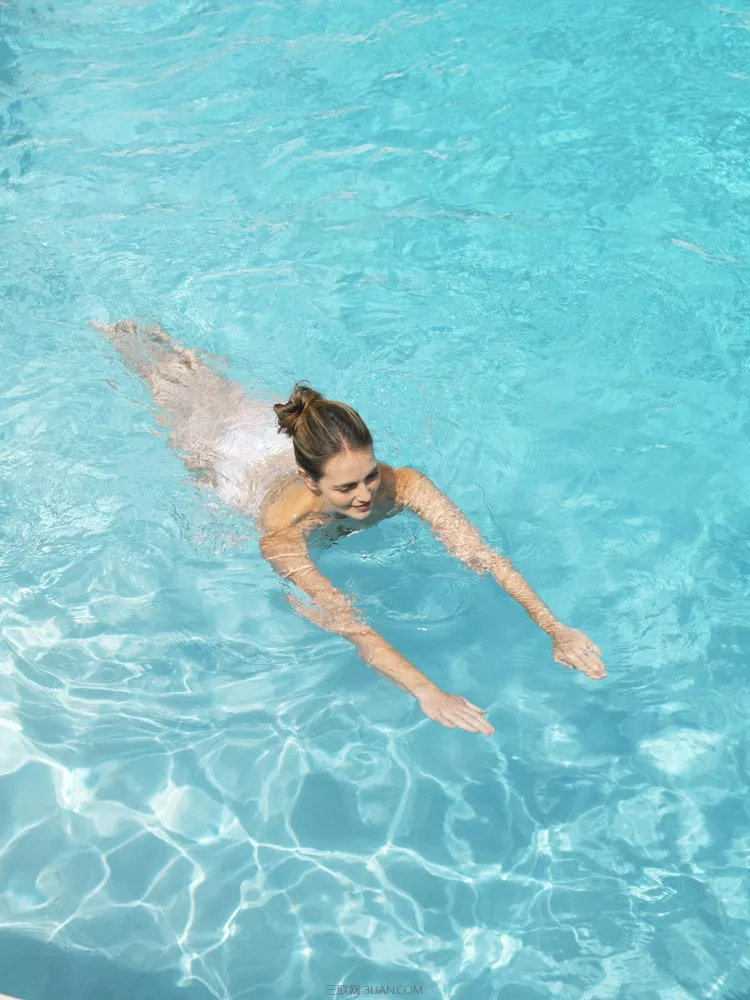 内衣带一直掉为什么,无肩带内衣总是往上滑怎么办