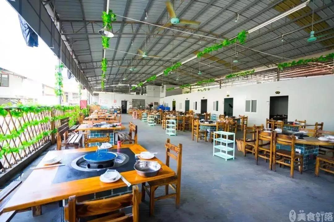 终于吃到啦！靠着明档新鲜现切的驴肉火足多年，人均30+大胆吃