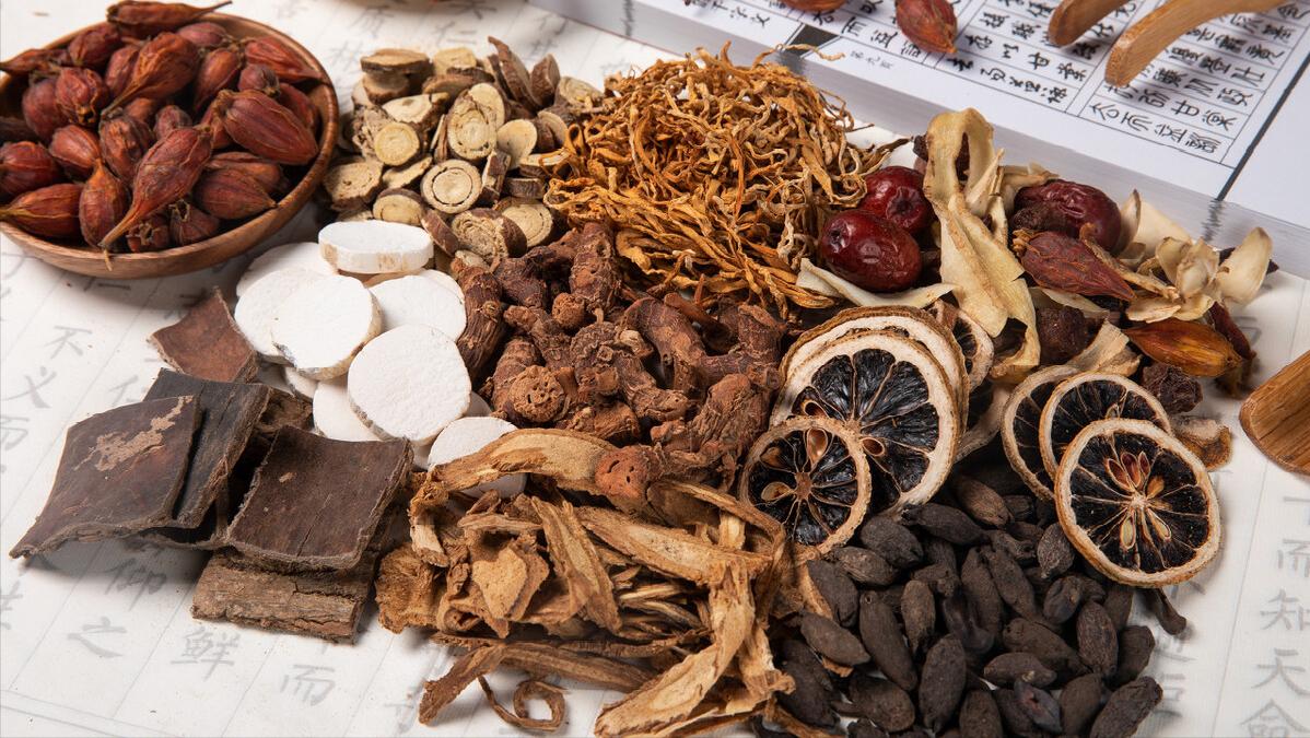 体内水湿重吃什么药排出,水湿吃什么中成药调理