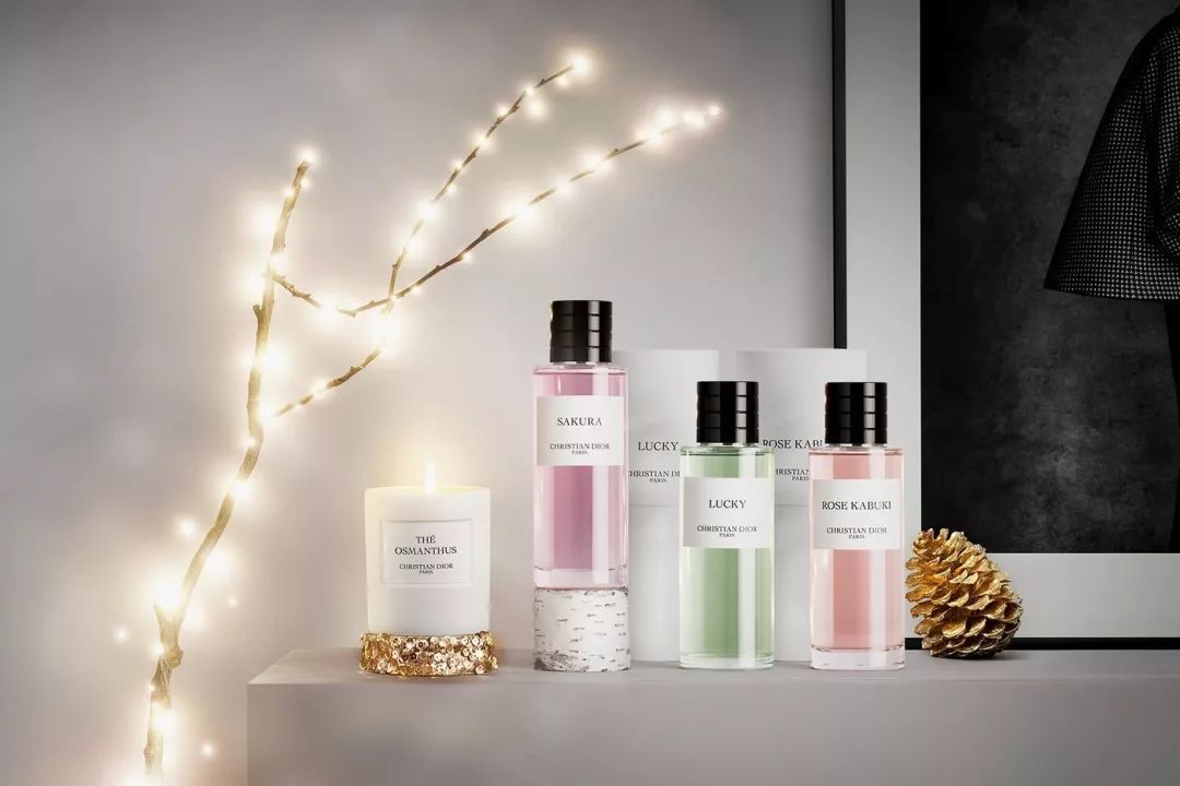 阿玛尼圣诞限定盲盒,阿玛尼圣诞倒数盲盒开箱