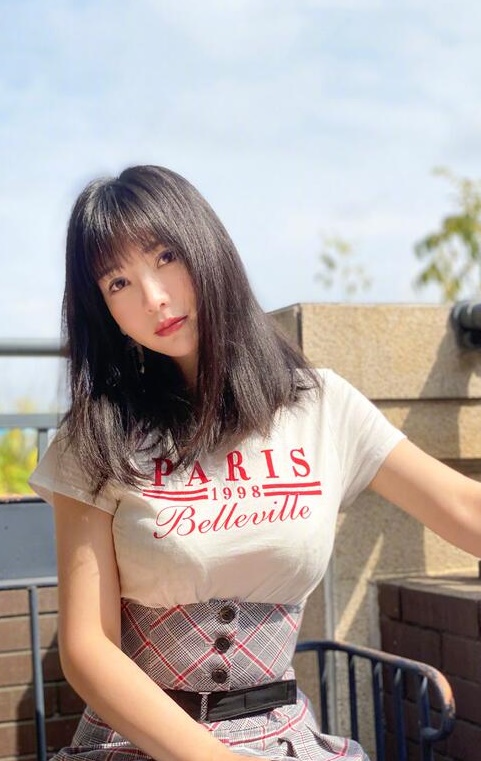 女生175标准体重是多少斤,女生175cm的标准体重是多少