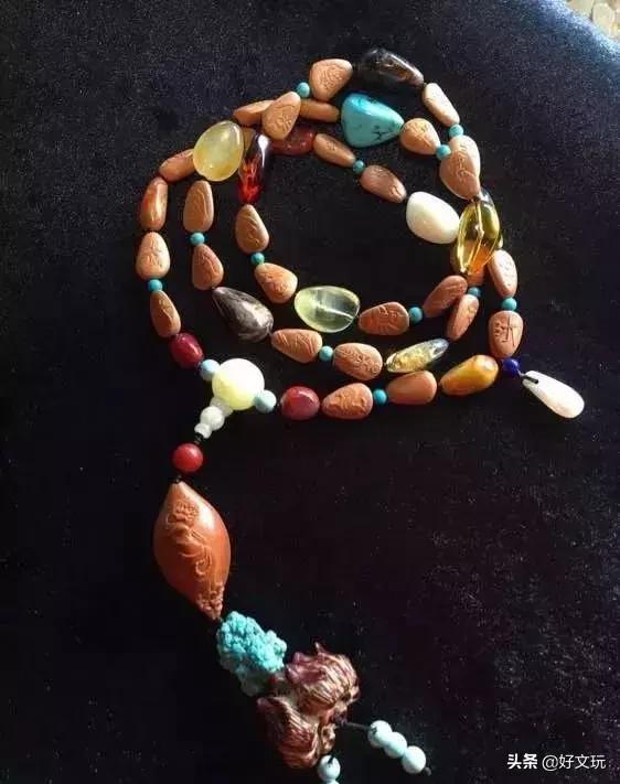 做松子手串,坚果松子做成手串被卖出17万