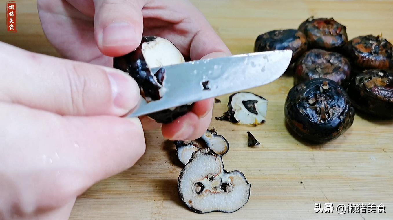 孩子便秘，大便干硬怎么办？教你一道汤，润肠通便又下火