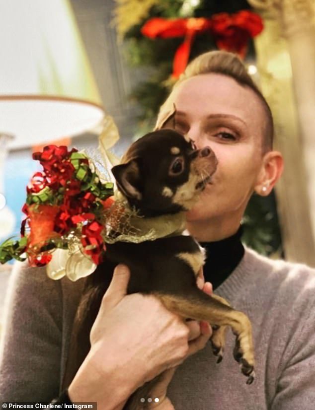 摩纳哥王妃夏琳迎40岁生日,摩纳哥王妃夏琳和孩子