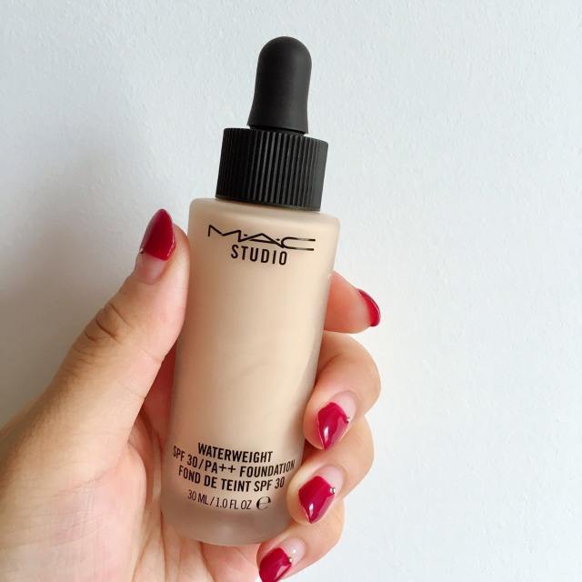 t区油要厚涂吗,t区油两颊干粉底测评