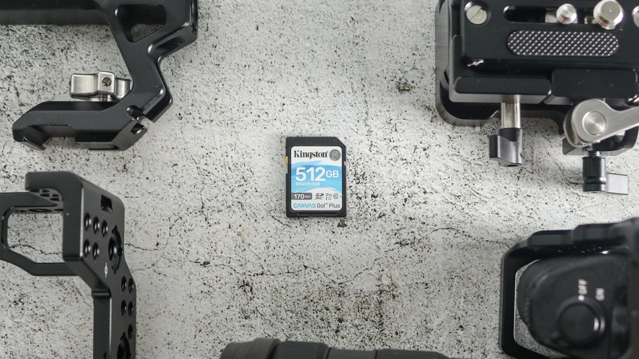 金士顿sd卡256g图片,金士顿sd卡512gbu3评测