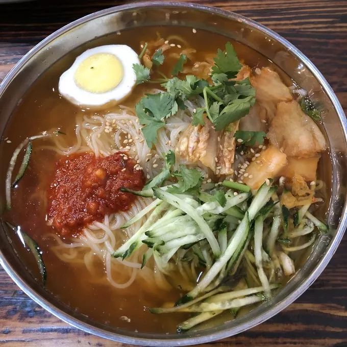 中国最大边境城市丹东风景,中国最美边陲小城丹东