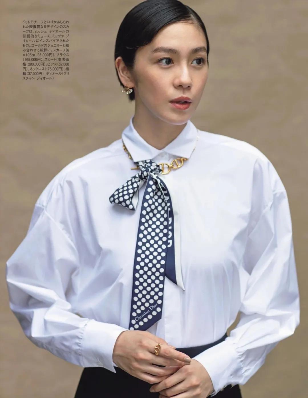 小方巾各种系法时尚,小方巾的10种最美系法配大衣