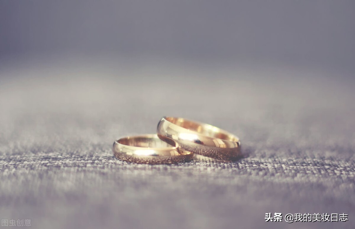女式戒指的戴法和意思,女士戒指的戴法与含义大全