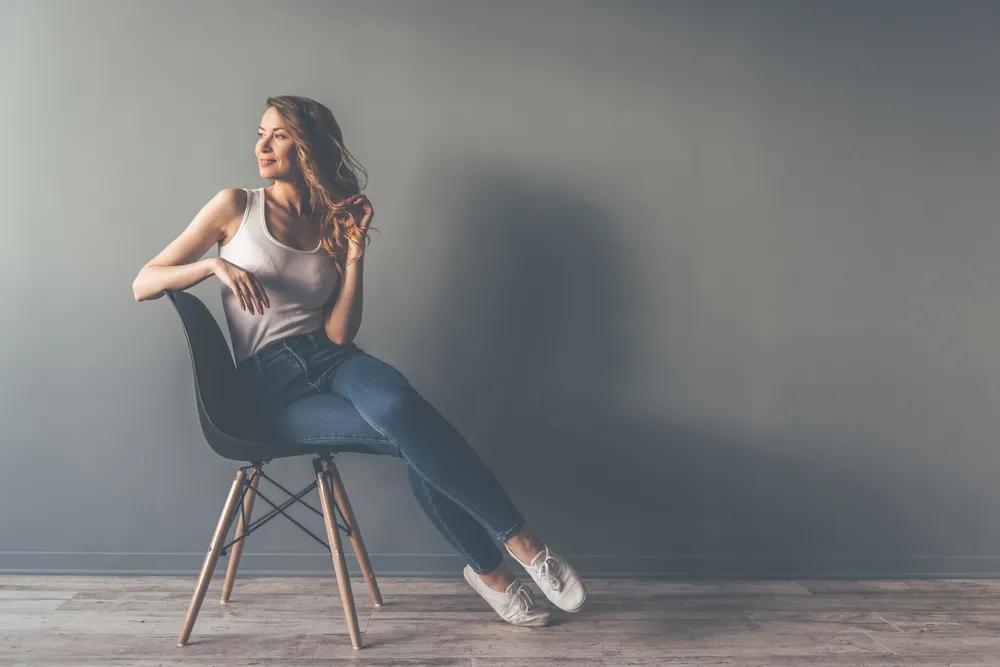 大腿粗是胖还是假胯宽？六个动作搞定，瘦下来超简单