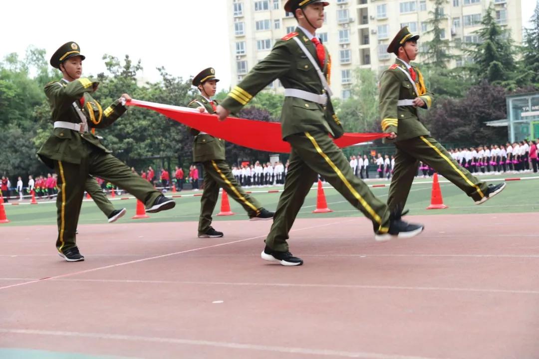 幸福小学春季运动会开幕式,金水区文化绿城小学春季运动会