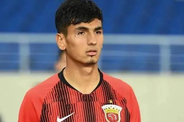 全运会陕西u18男足夺冠领奖,陕西省u18足球总决赛