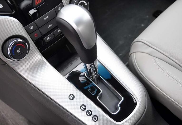 雪佛兰科鲁兹从第一代到最后一代,曾经一代神车雪佛兰科鲁兹