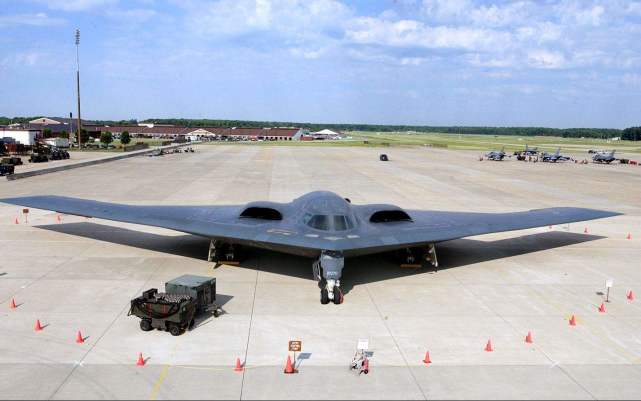 德吹被打脸现场,德国眼中的b2轰炸机