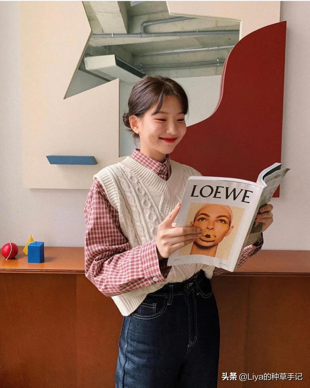 毛衣衬衫的多种穿法,男士假两件衬衫毛衣怎么搭配