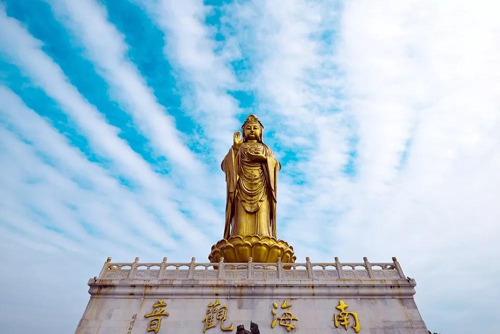 海花岛希尔顿海鲜自助餐团购,在希尔顿住酒店可以免费吃自助餐