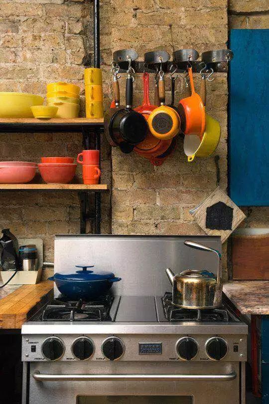 锅糊了满屋油烟怎么办,不粘锅菜锅烧糊了怎么办