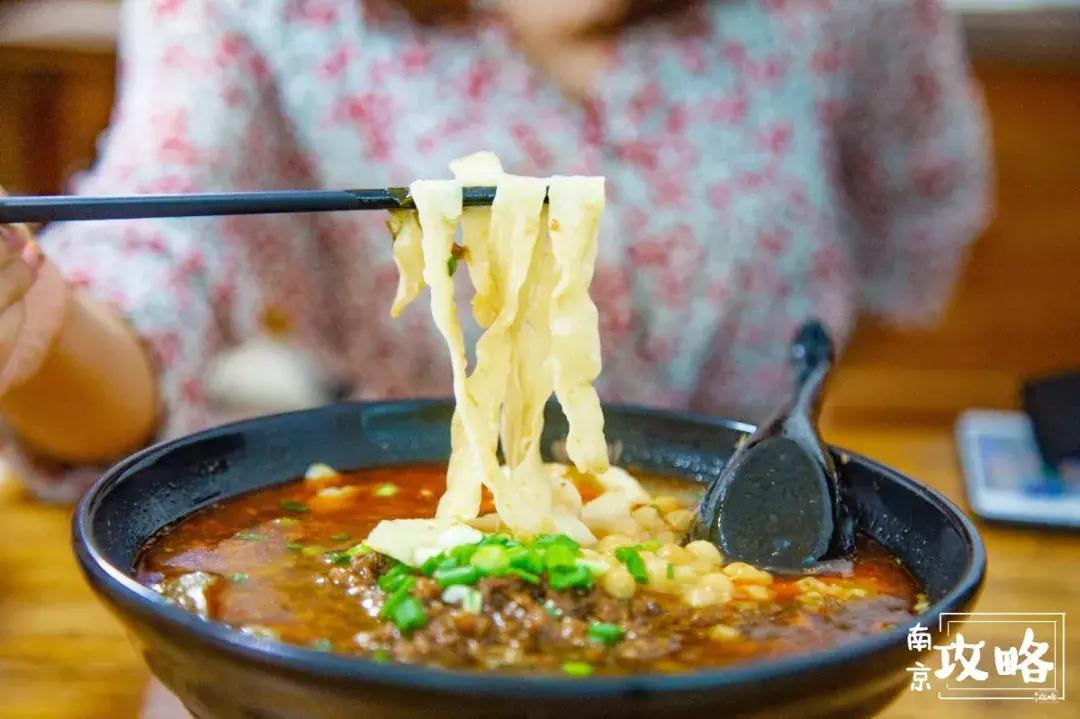 慧园里,南京城中,时光交错的角落