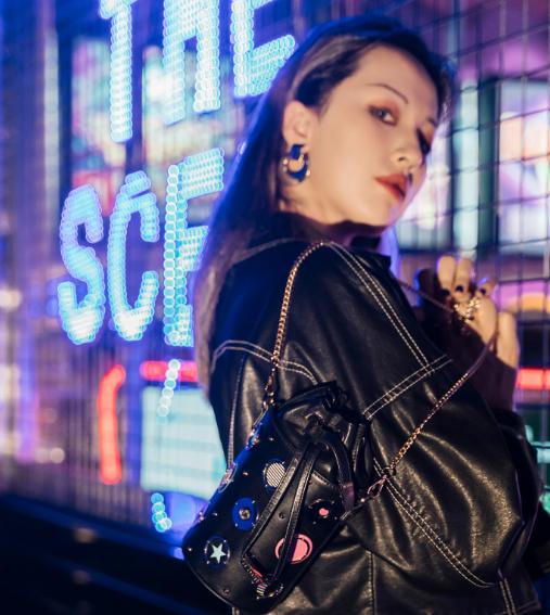 新款高级感百搭小方包,小方包推荐大牌