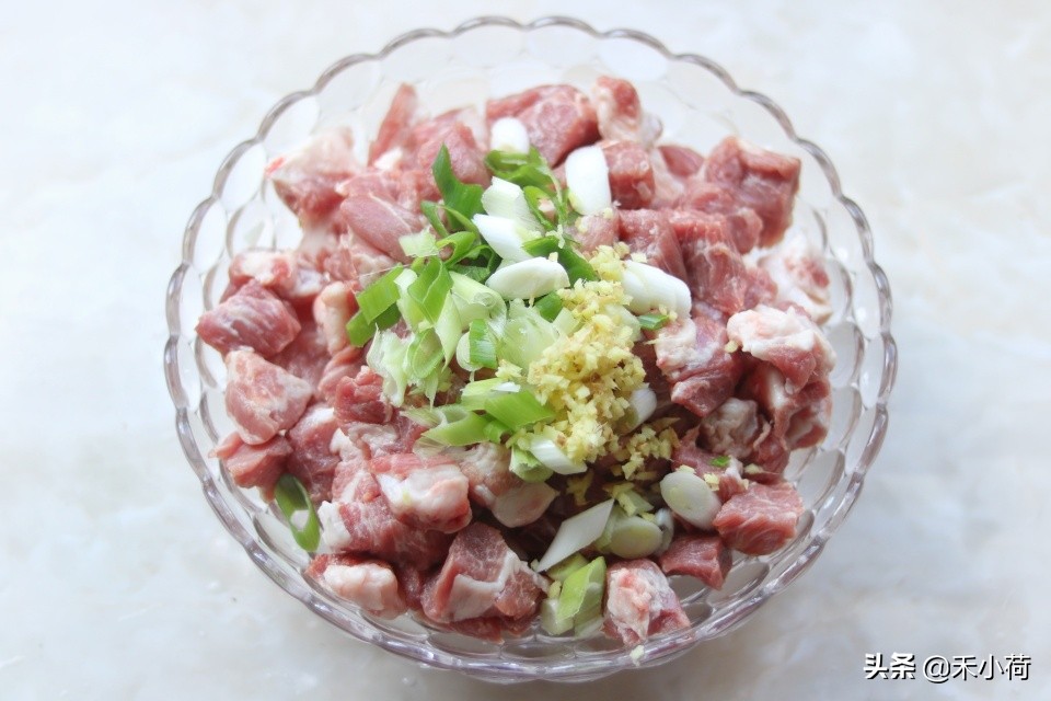 烧烤店的烤肉串的腌制方法视频,肉串自己怎么腌