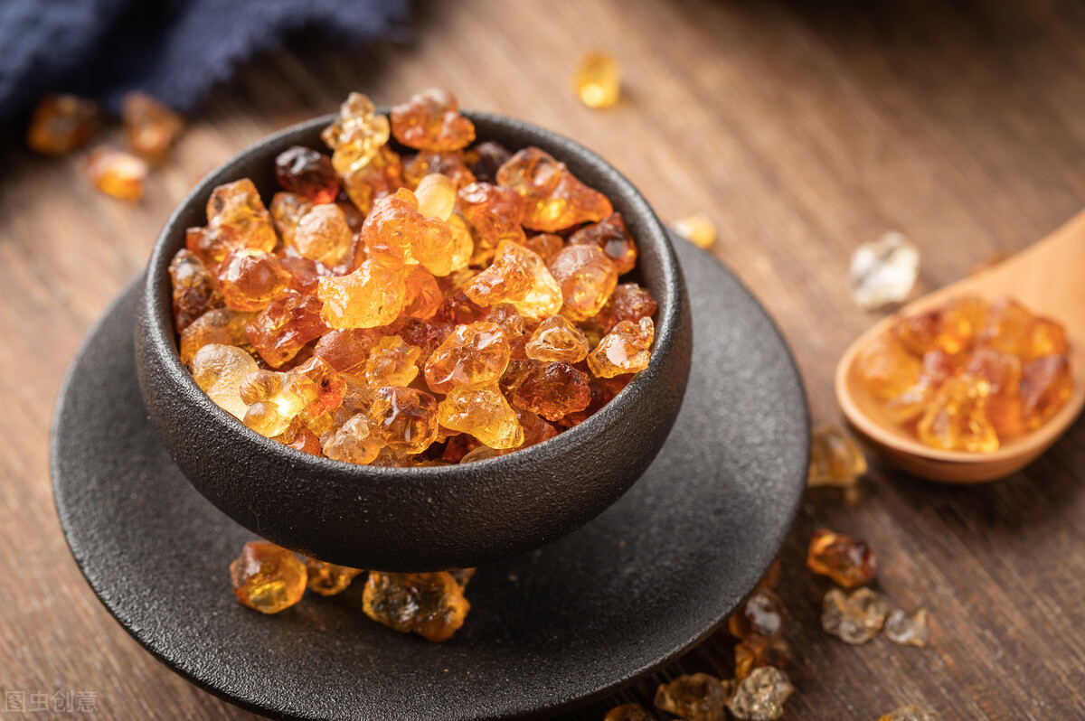 我以后再也不吃桃胶美容了