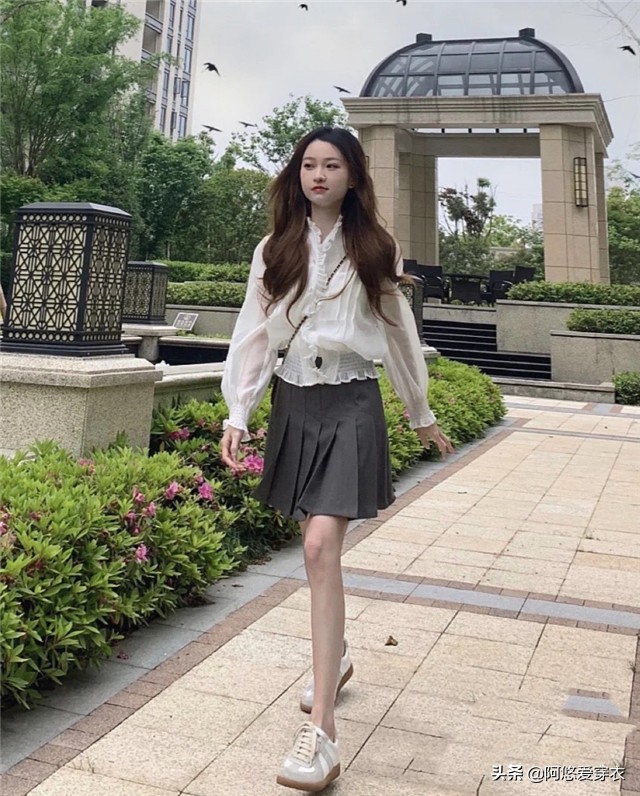 矮个女生穿什么腿显长,个矮的女生穿什么好看