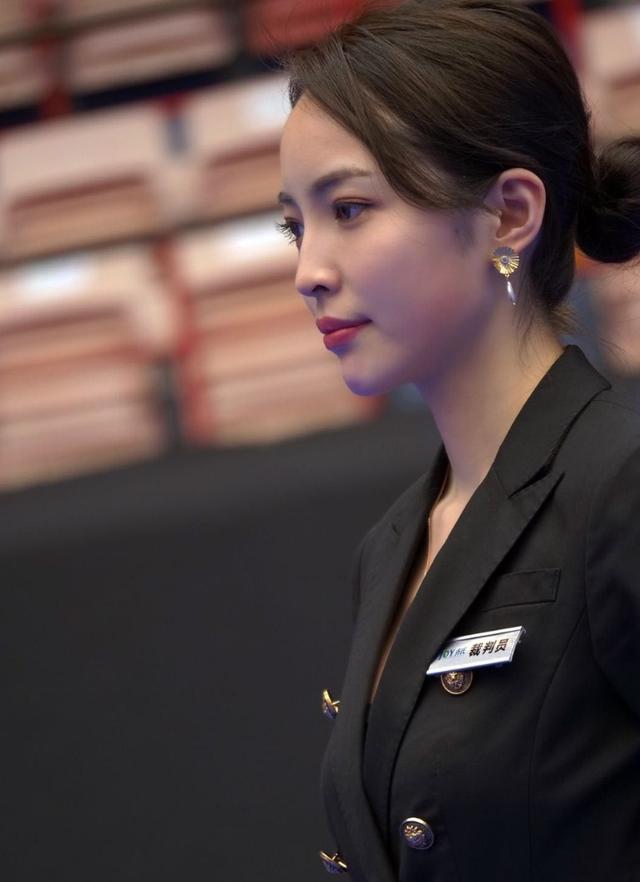 特别有名的台球女裁判,有名气的台球女裁判