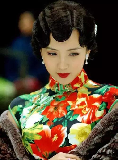 旗袍的倾国倾城,旗袍女人一种倾国倾城的美