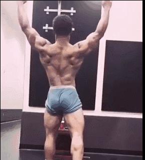 23岁被称为健身圈“肌肉蠕动人”全身肌肉自由律动似有特异功能