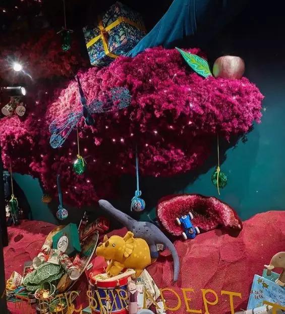 看Hermès、LV、Gucci...如何玩转圣诞橱窗