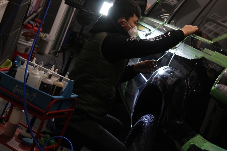 怪兽修车:修复一辆09款中东版丰田霸道,最终旧车变新车