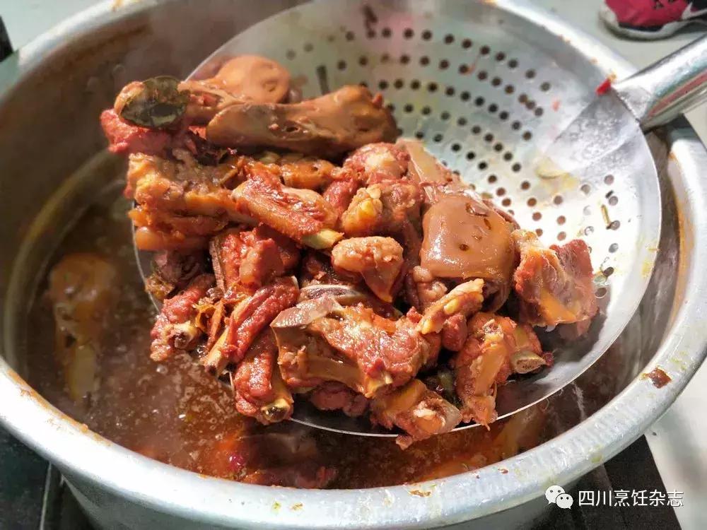 专业揭秘卤肉配方,大厨教卤肉末