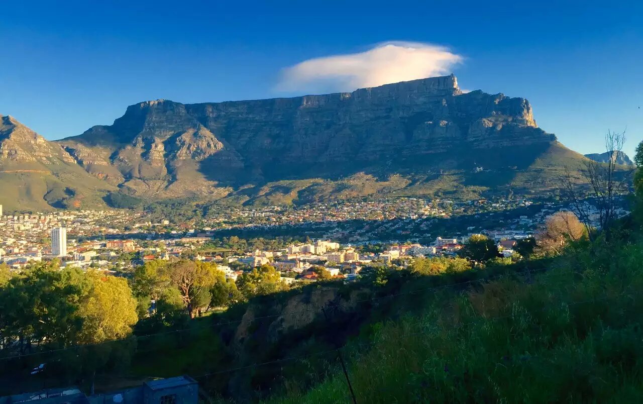 南非开普敦山吃饭,开普敦桌山上帝遗落在人间的餐桌