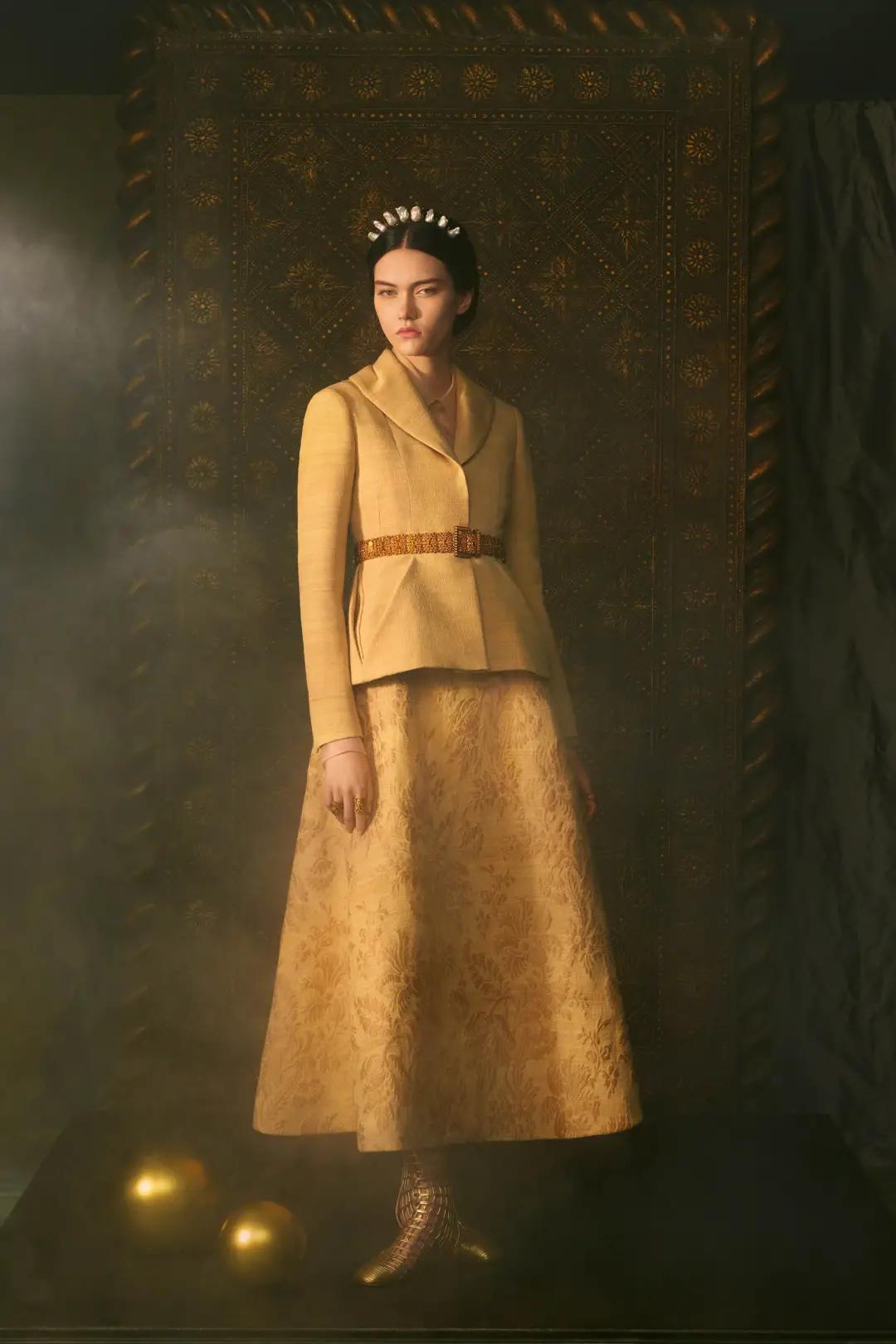 dior高定顶级贵妇,dior女装高定属于高奢吗