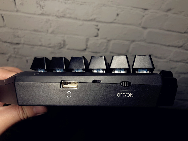 小鸡x2手柄如何玩吃鸡,gamesir盖世小鸡z2机械键盘