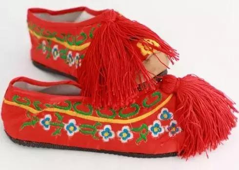 中国风纯手工绣花鞋,传统绣花鞋手工