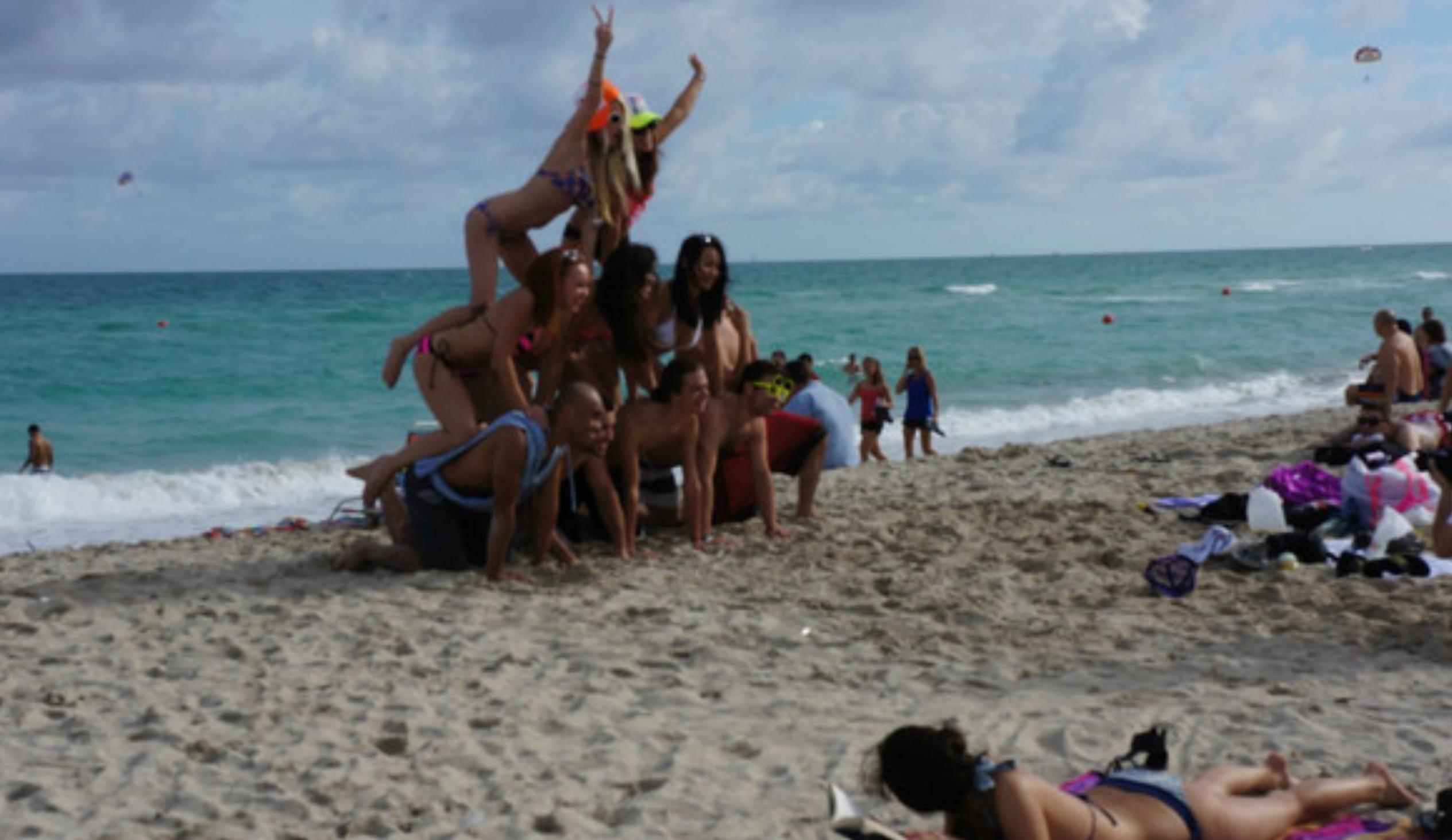 盘点奇葩美国车牌号,美国车牌为什么那么多图案