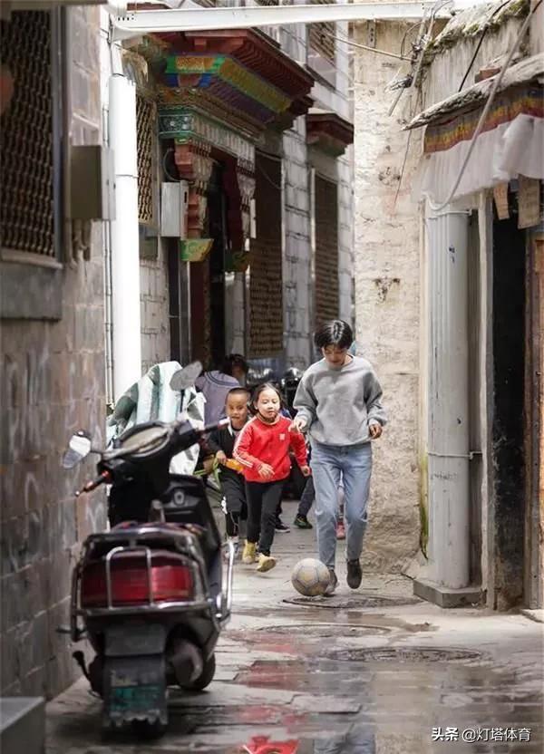 体育老师如何弘扬体育精神,体育老师体育一定要好吗