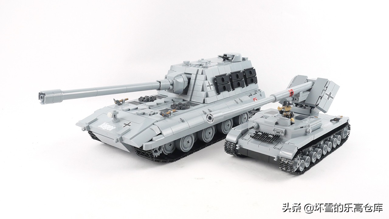 cobi积木虎式坦克拼装视频,cobi积木雪地豹式坦克